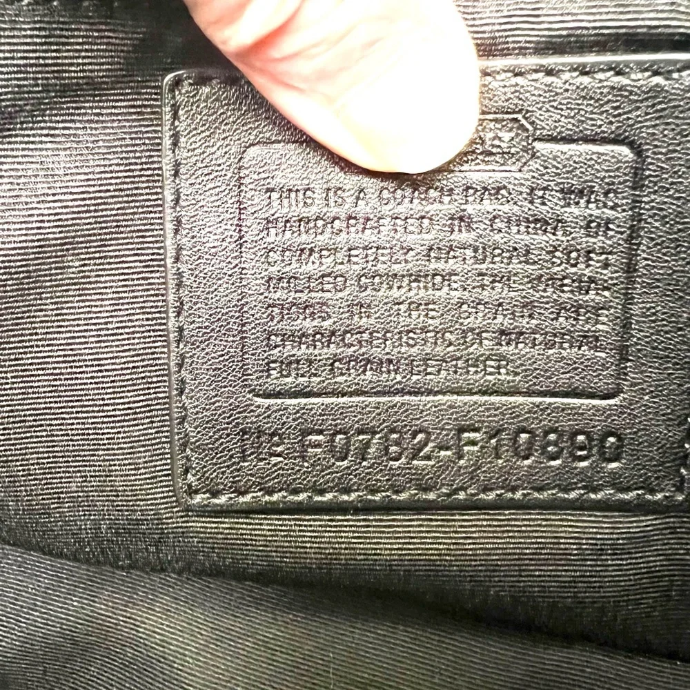 Coach Chelsea Pebbled Leather bag - Picture 6 of 8